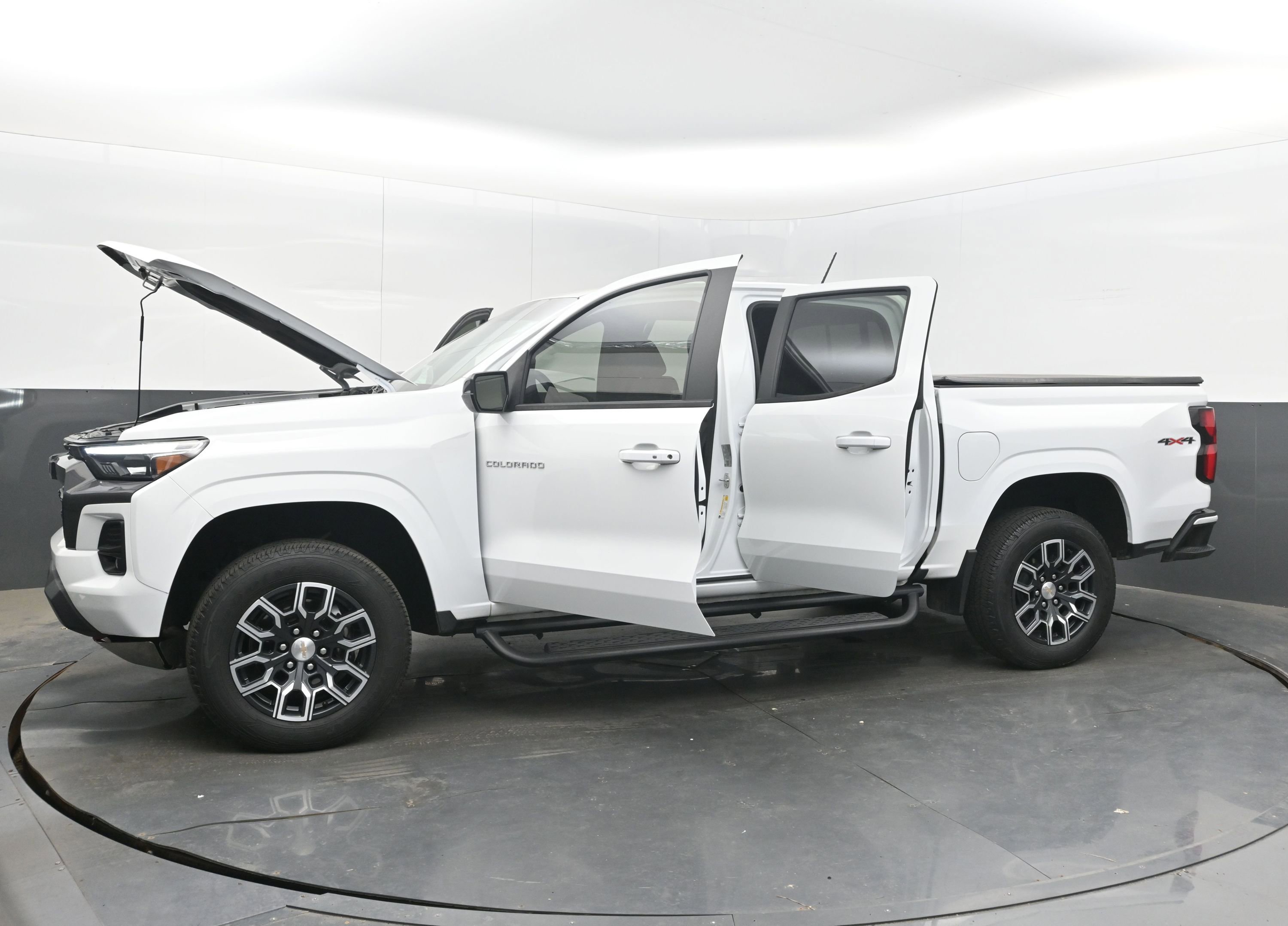 Certified 2023 Chevrolet Colorado LT w/ LT Convenience Package III image 41