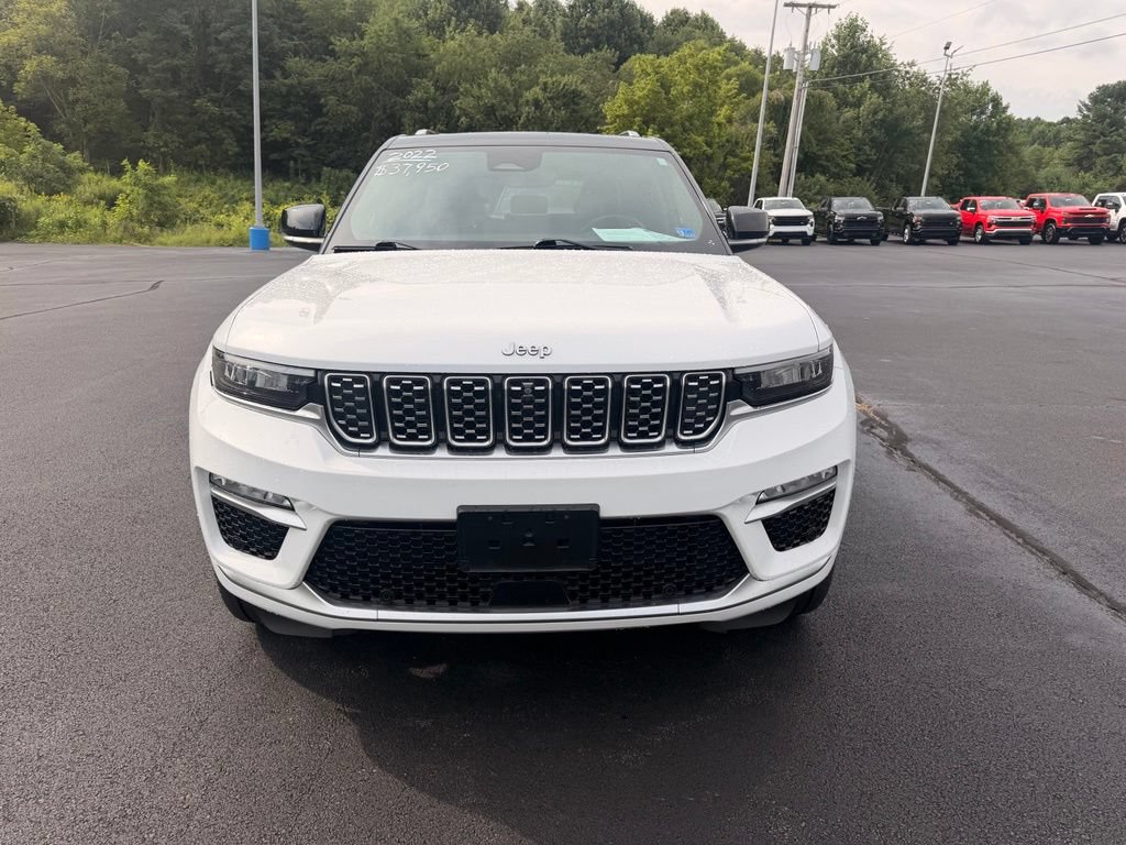 Used 2022 Jeep Grand Cherokee Summit w/ Luxury Tech Group V AWD/4WD image 3