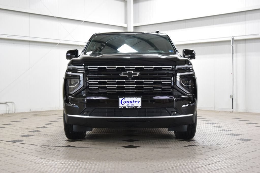 New 2026 Chevrolet Suburban High Country AWD/4WD image 2