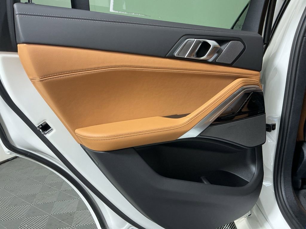 New 2026 BMW X6 xDrive40i AWD/4WD image 29