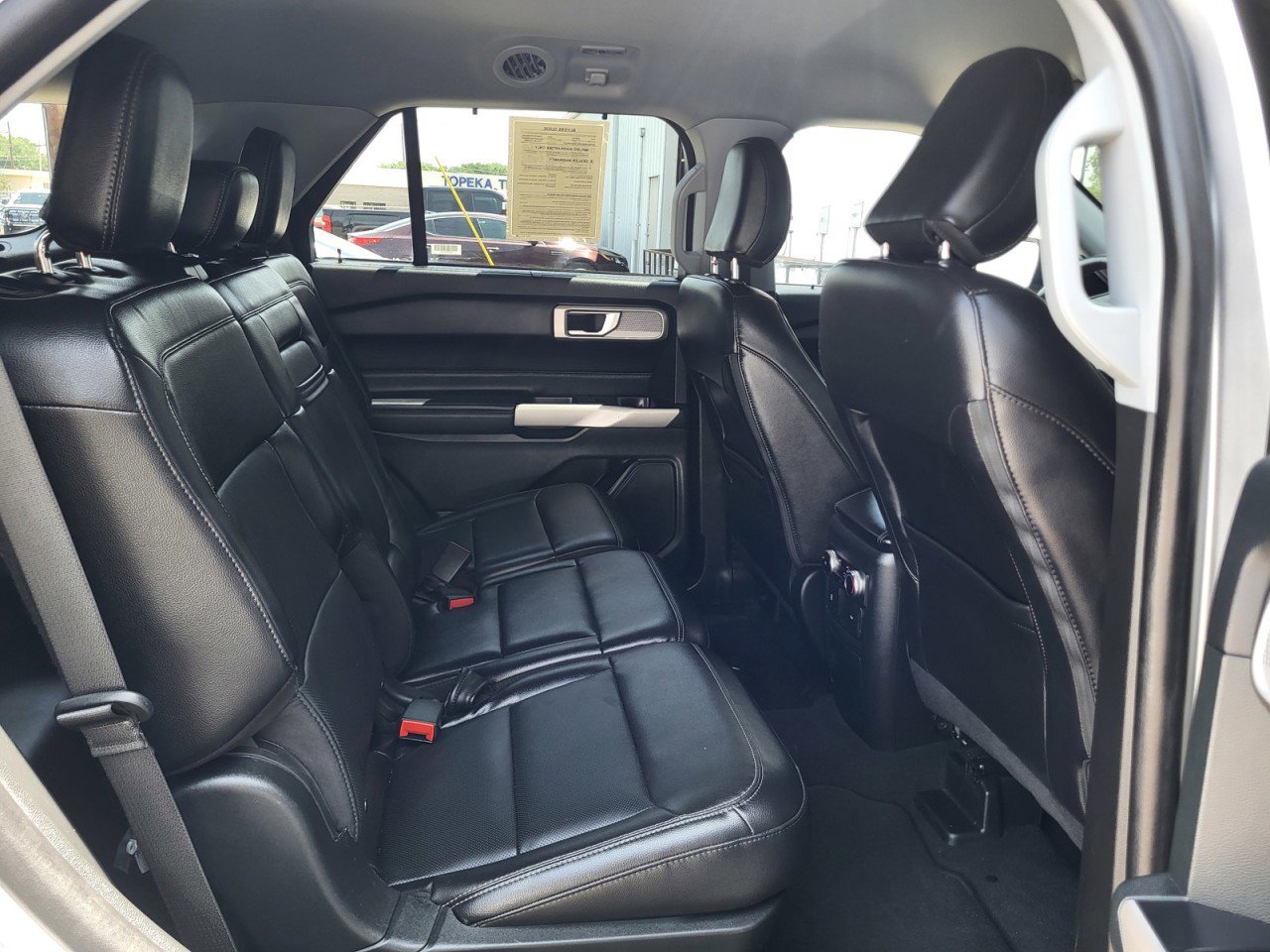 Used 2023 Ford Explorer Limited image 34