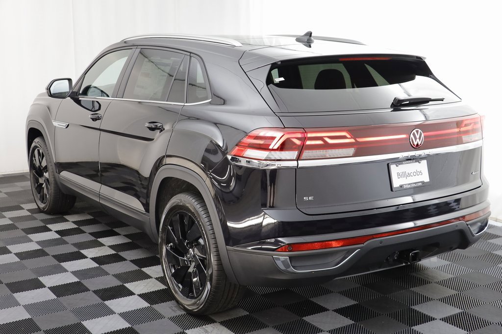 New 2026 Volkswagen Atlas Cross Sport SE image 14