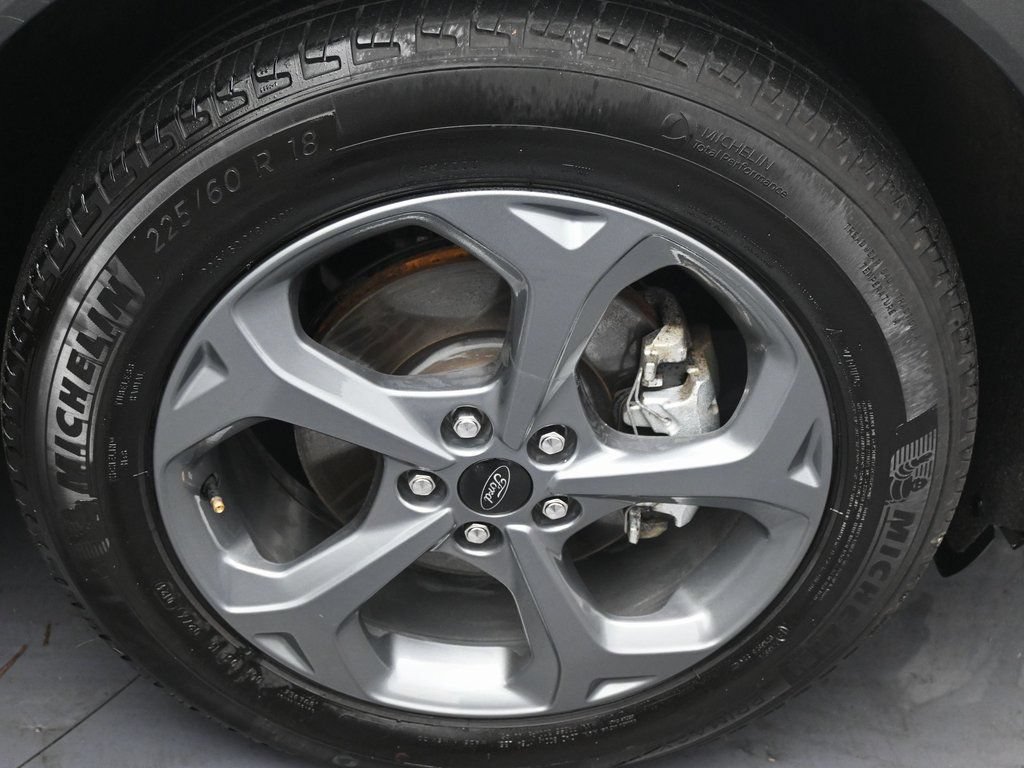 Used 2025 Ford Escape ST-Line AWD/4WD image 40