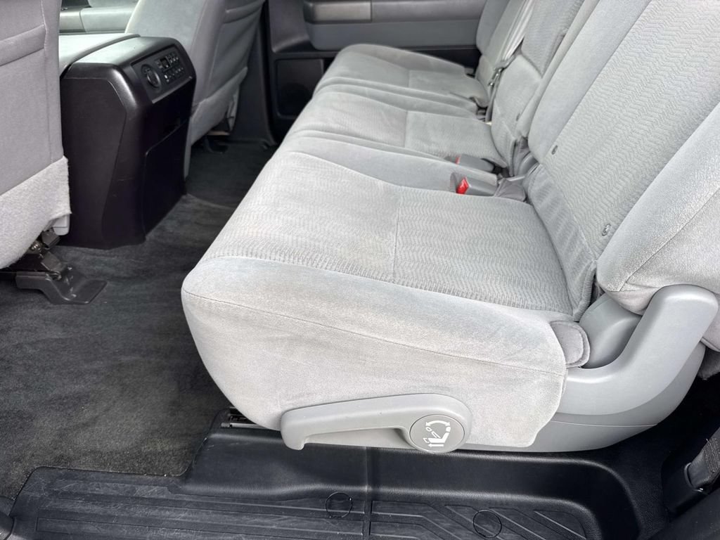 Used 2016 Toyota Sequoia SR5 AWD/4WD image 14