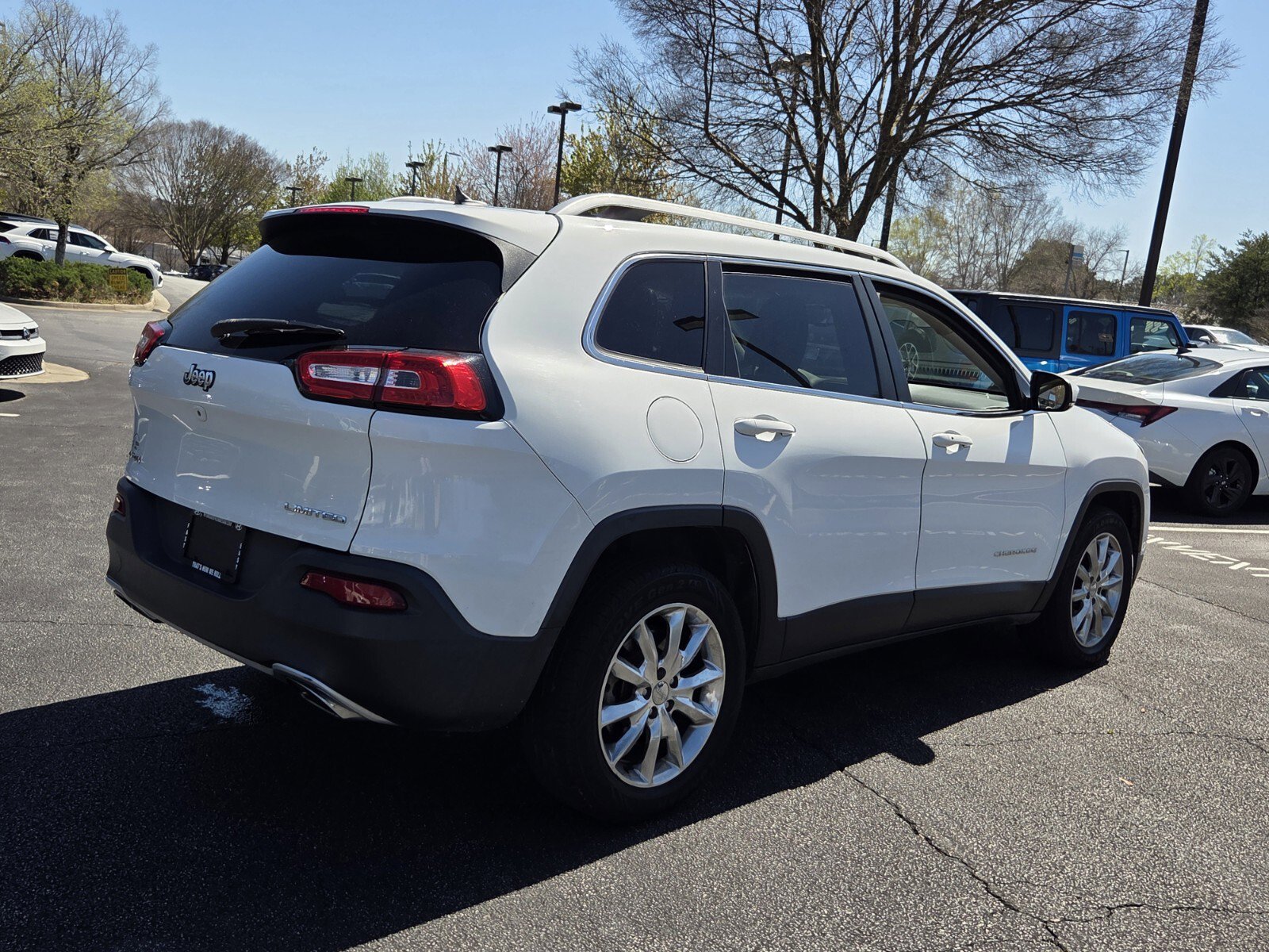 Used 2015 Jeep Cherokee Limited image 5