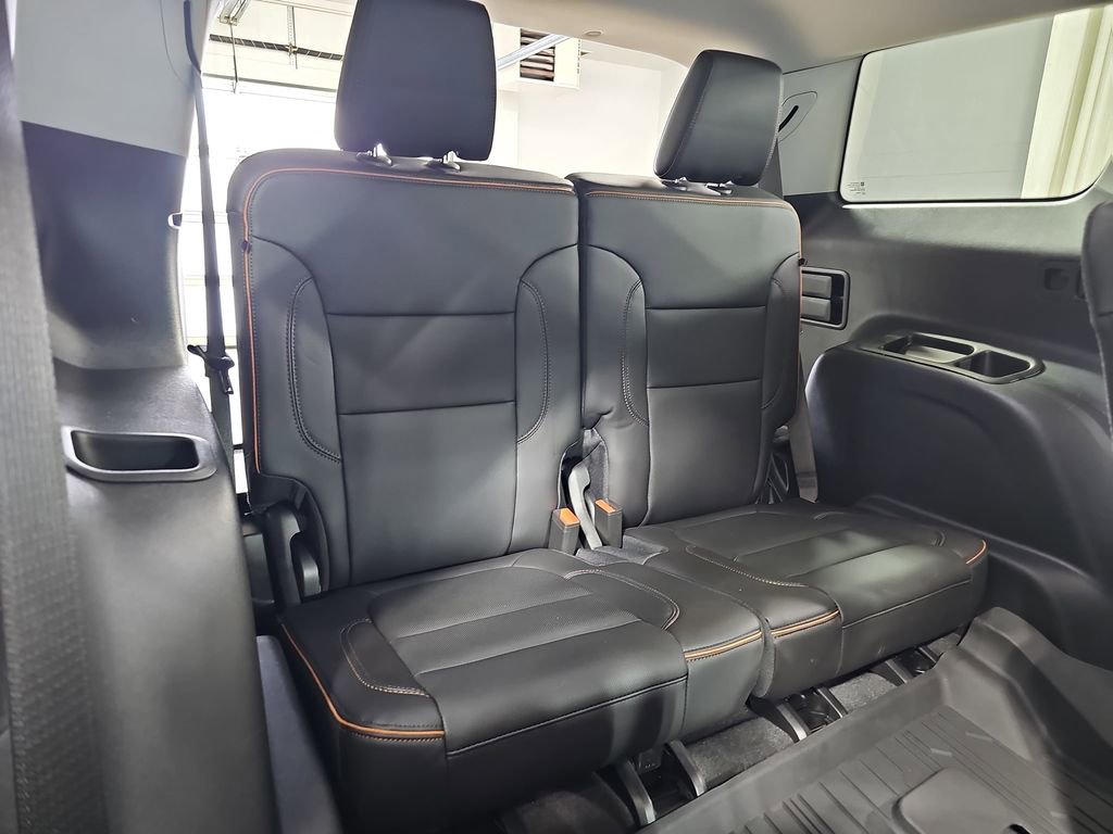 Certified 2023 GMC Acadia AT4 w/ Technology Package image 15