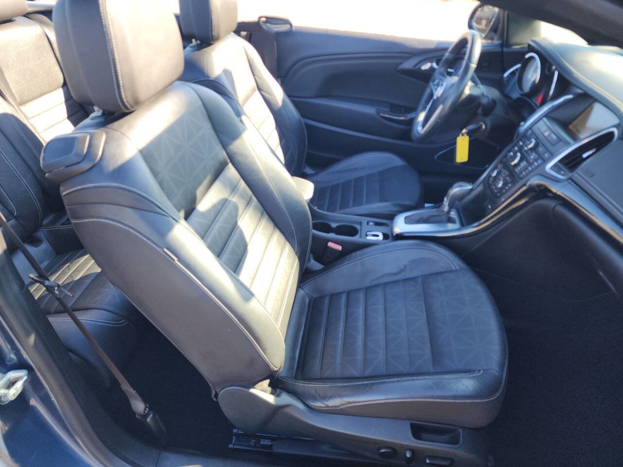 Used 2017 Buick Cascada Premium image 18