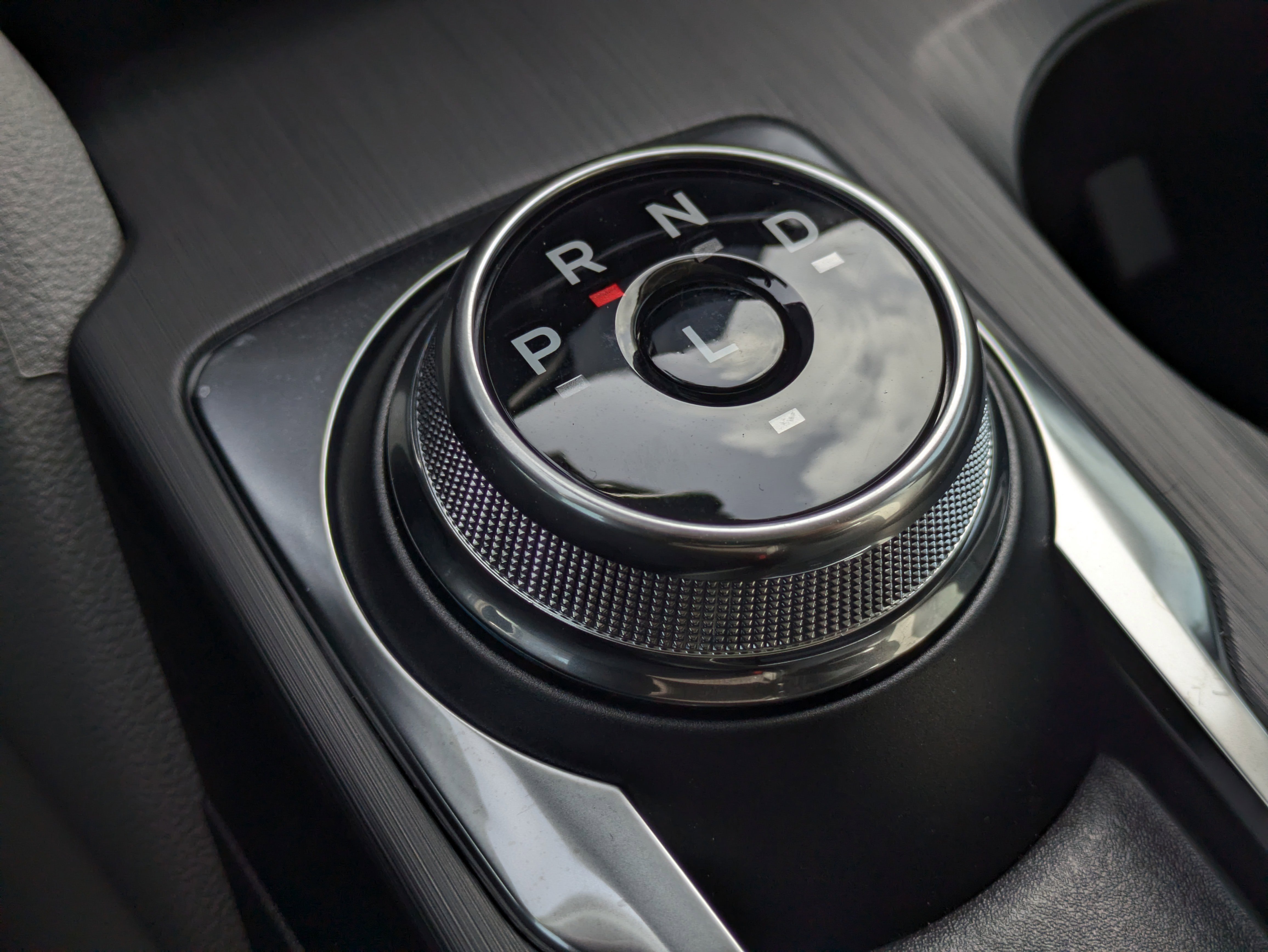 New 2026 Ford Escape SE w/ PHEV Premium Package image 33