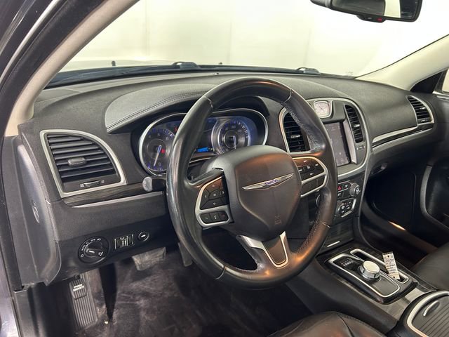 Used 2017 Chrysler 300 Limited w/ Value Package image 13