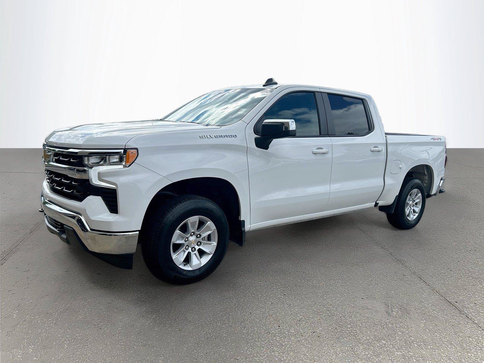Used 2025 Chevrolet Silverado 1500 LT AWD/4WD image 8