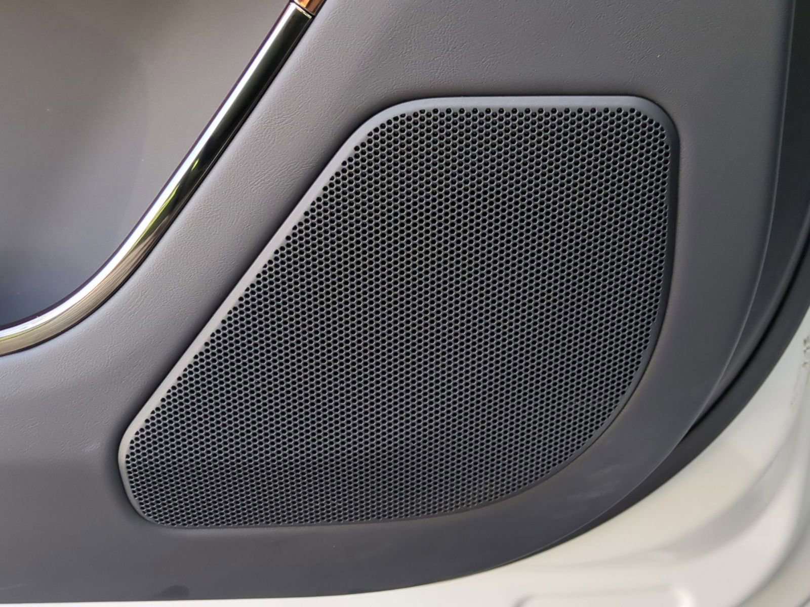 Used 2025 Land Rover Range Rover Sport Dynamic SE image 13