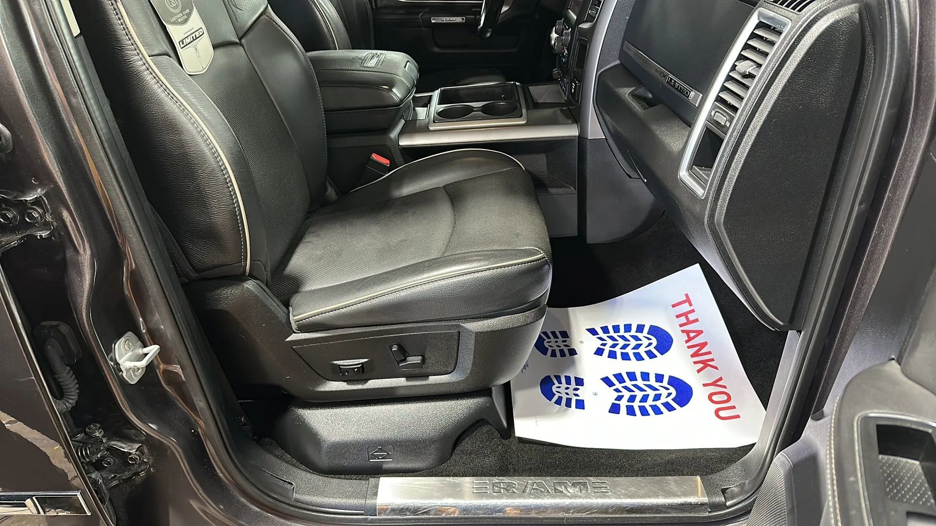 Used 2015 RAM 1500 Limited image 18