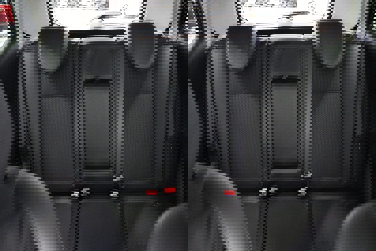 Used 2022 Buick Encore Preferred image 35