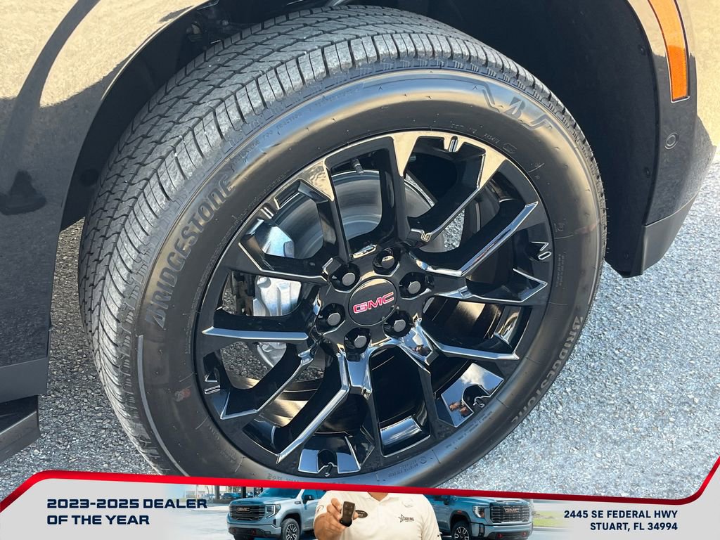 New 2026 GMC Yukon XL Denali image 23