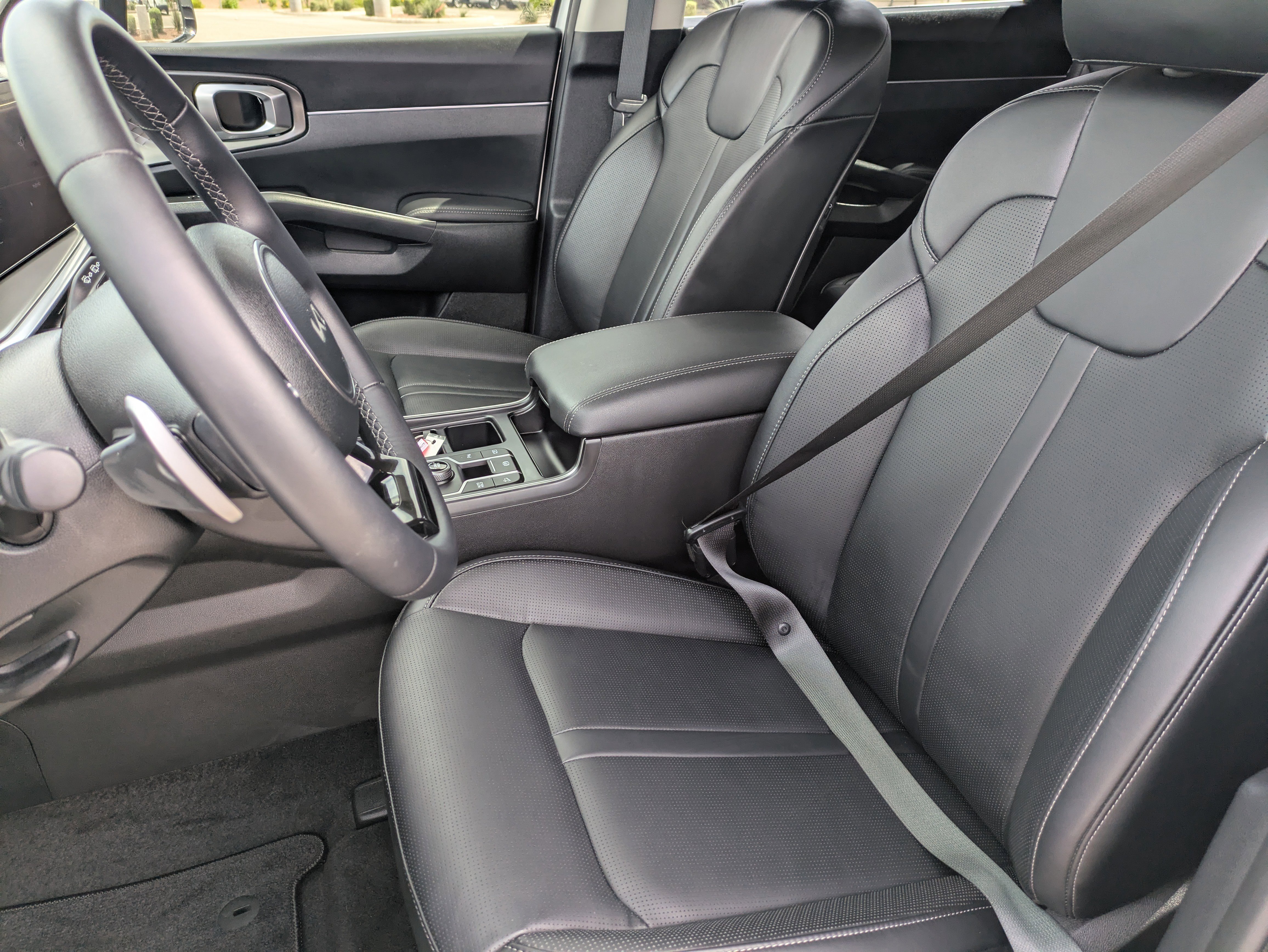 Certified 2025 Kia Sorento EX image 26