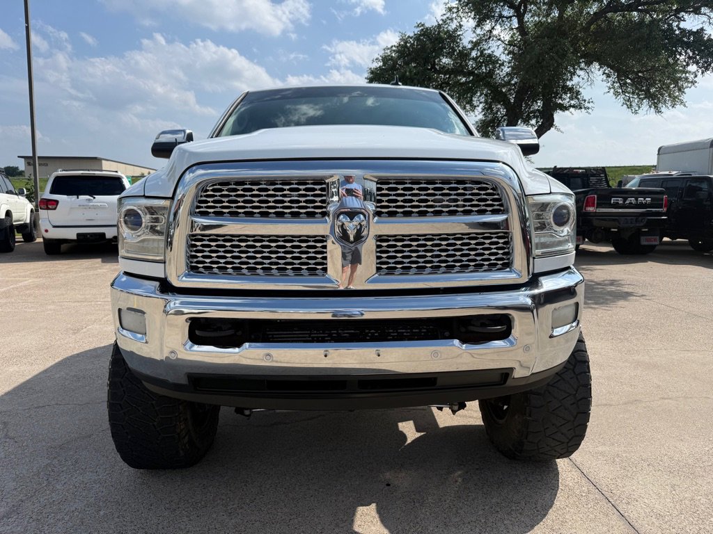 Used 2016 RAM 2500 Laramie AWD/4WD image 2