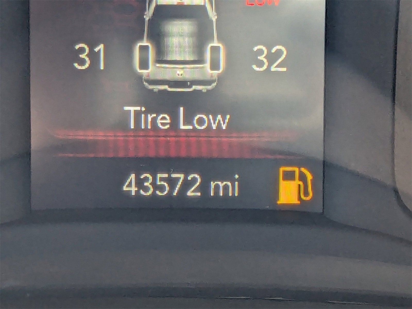 Used 2024 RAM 1500 Big Horn image 30