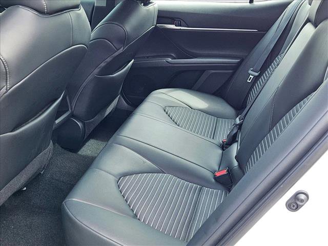 Used 2023 Toyota Camry SE w/ Convenience Package image 18