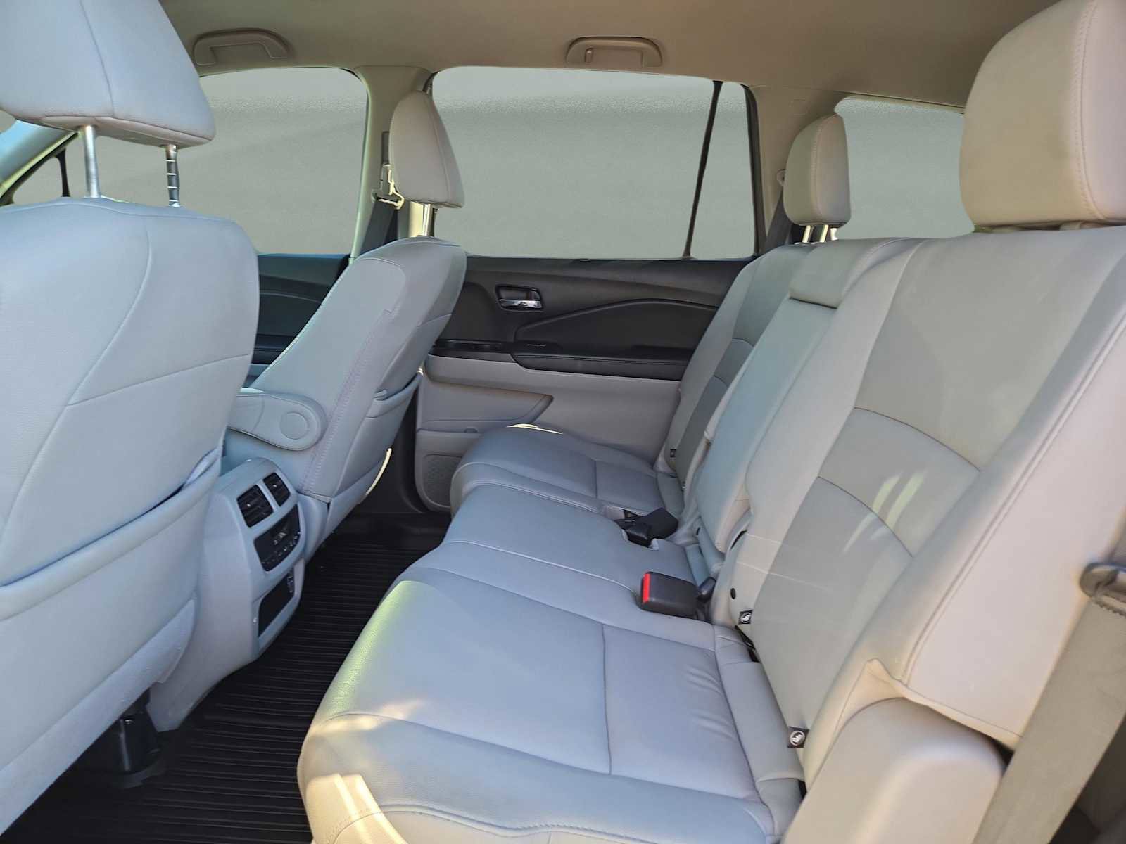 Used 2022 Honda Pilot EX-L image 14