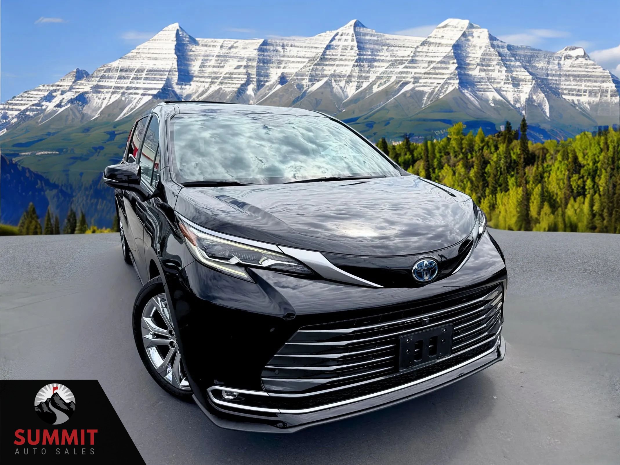 Used 2024 Toyota Sienna Platinum FWD image 1