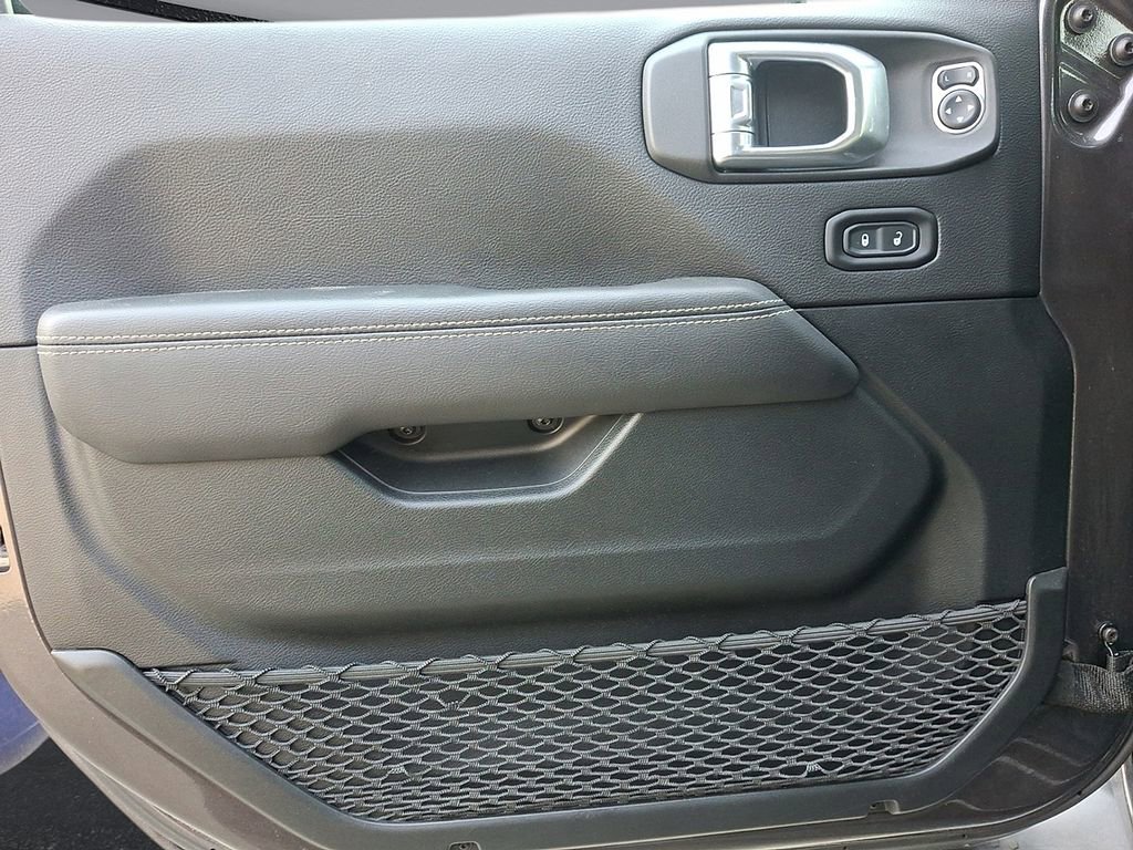 Used 2021 Jeep Wrangler Unlimited Sahara AWD/4WD image 10