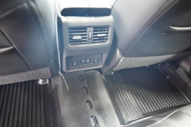 Used 2021 Nissan Rogue SV AWD/4WD image 28