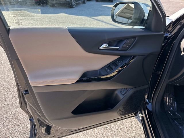 Used 2025 Chevrolet Equinox ACTIV w/ Safety and Technology Package image 20