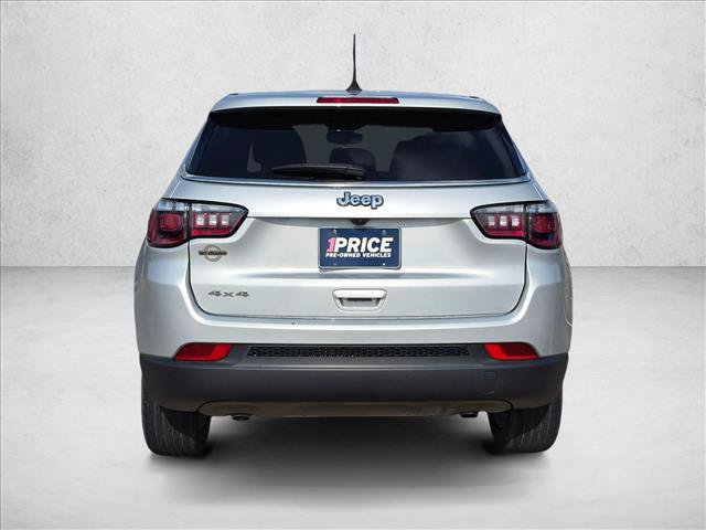 Certified 2025 Jeep Compass Sport AWD/4WD image 5