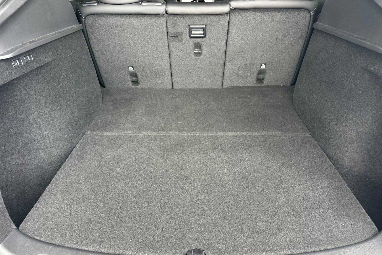 Used 2024 Tesla Model Y Long Range image 15