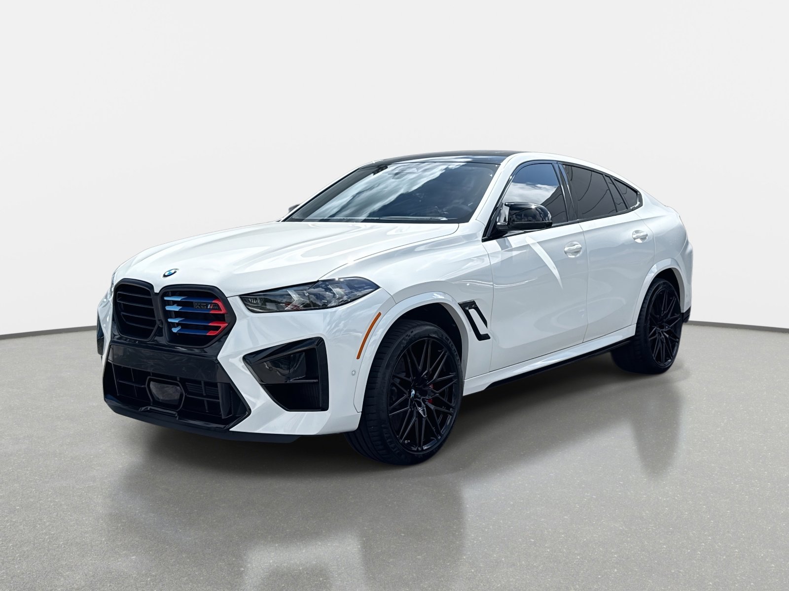 Used 2024 BMW X6 M Competition image 7