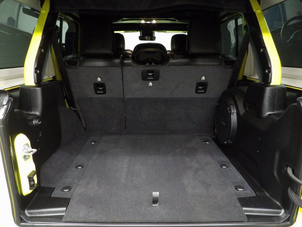 Used 2023 Jeep Wrangler Unlimited Rubicon 392 w/ Xtreme Recon 35" Tire Package image 39