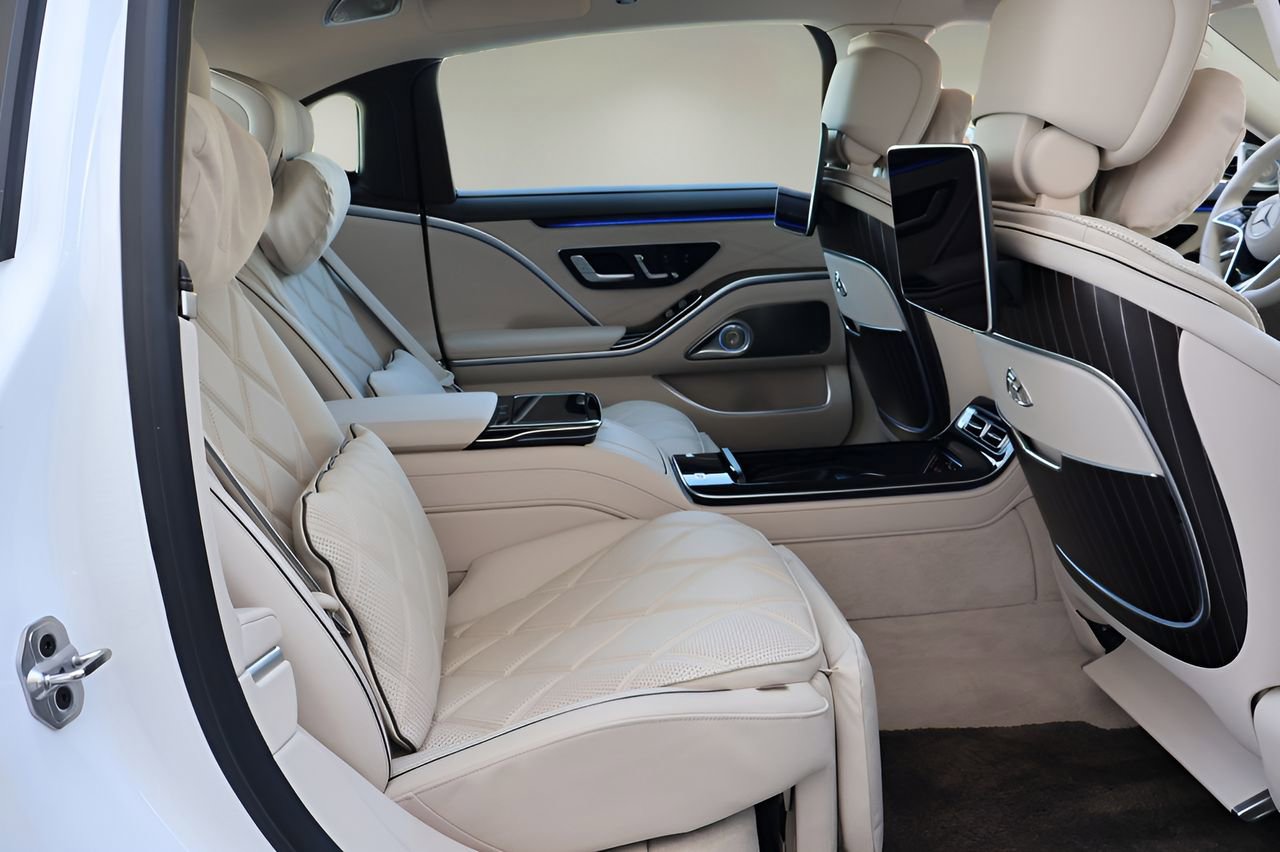 Used 2024 Mercedes-Benz Maybach S 680 4MATIC image 20