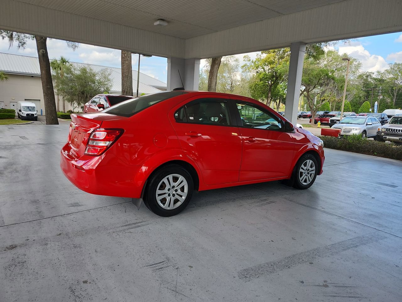 Used 2017 Chevrolet Sonic LS image 5