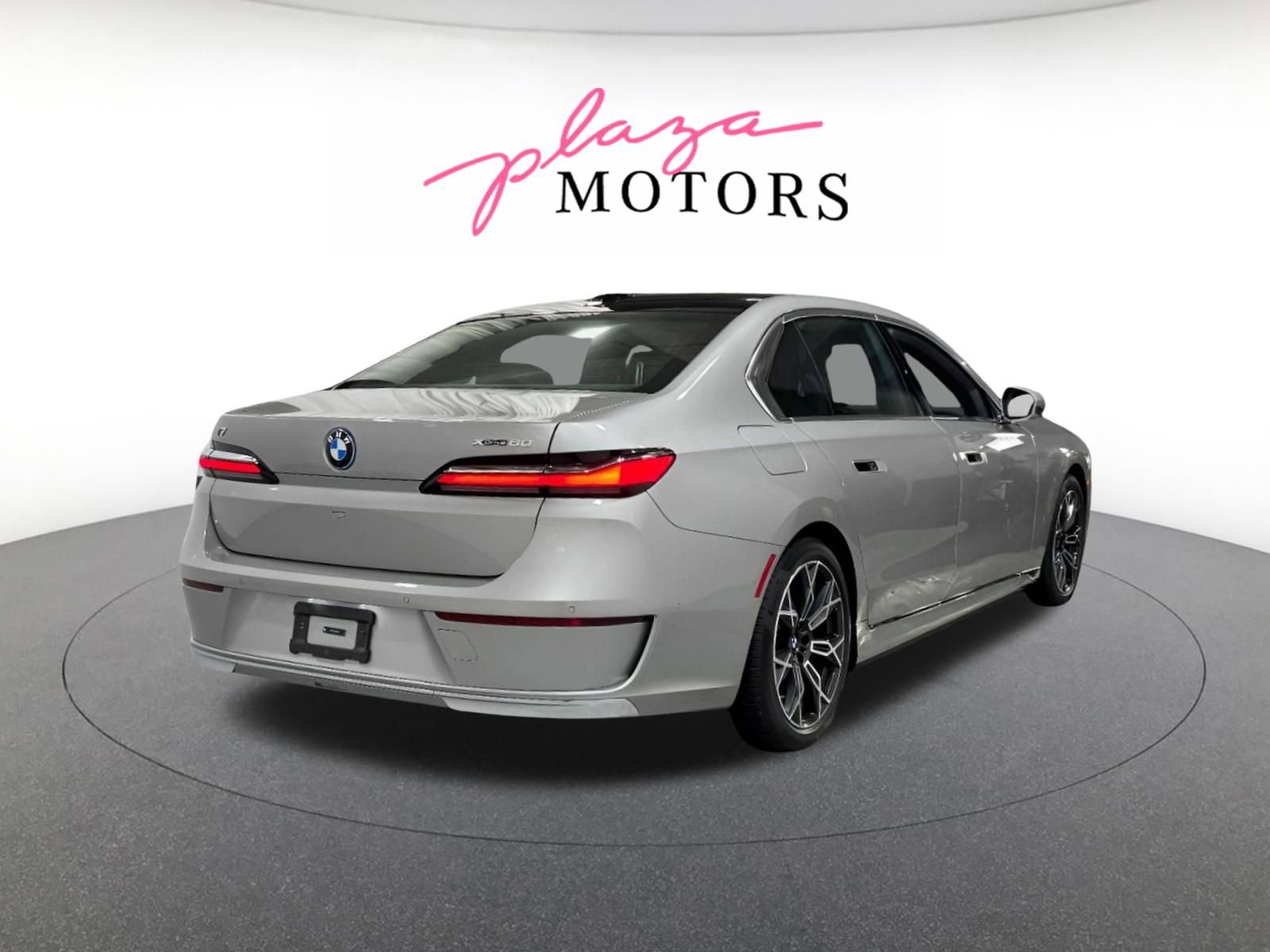 New 2026 BMW i7 xDrive60 w/ Executive Package image 5