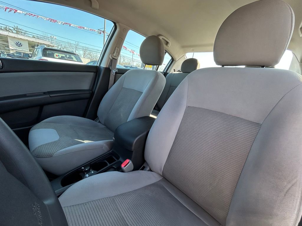 Used 2012 Nissan Sentra 2.0 SR image 16