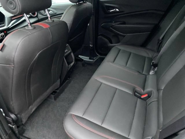 Used 2024 Chevrolet Trax RS w/ Sunroof Package FWD image 21