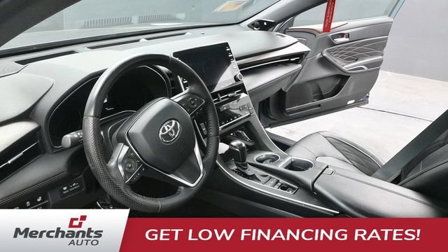 Used 2022 Toyota Avalon Limited w/ Advanced Safety Package FWD image 19