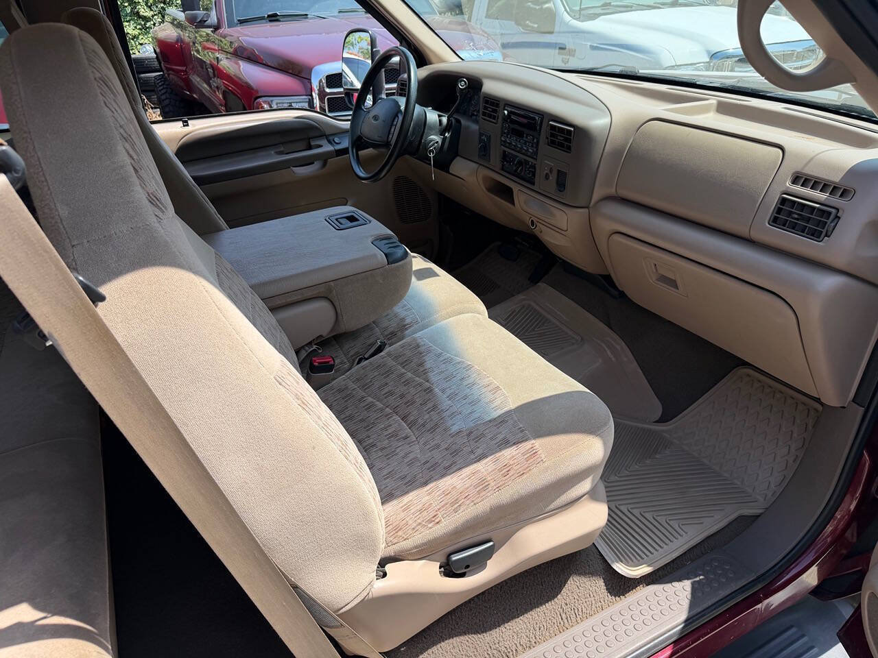 Used 1999 Ford F250 XLT AWD/4WD image 15