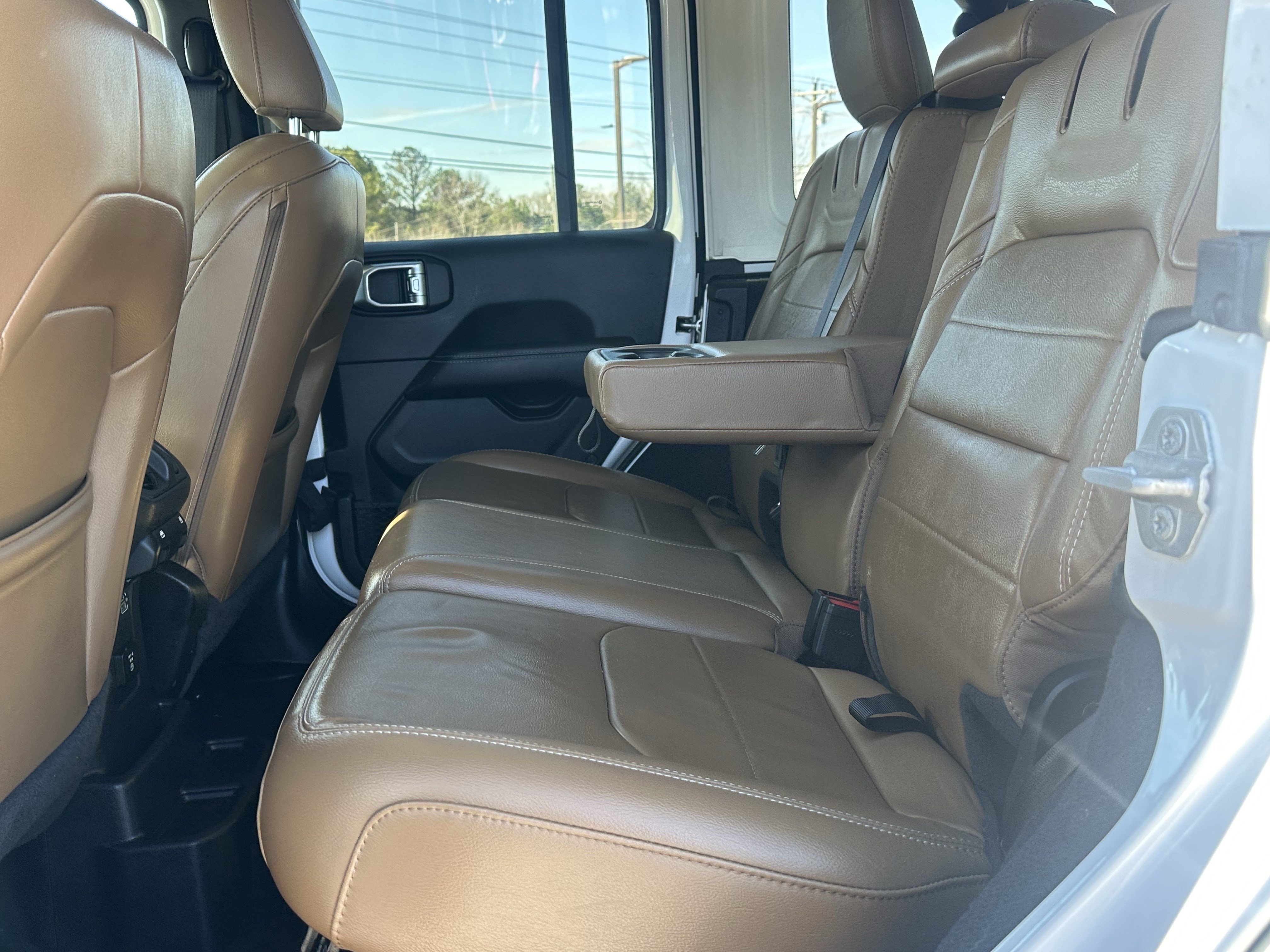 Used 2023 Jeep Wrangler Sahara w/ Cold Weather Group image 21