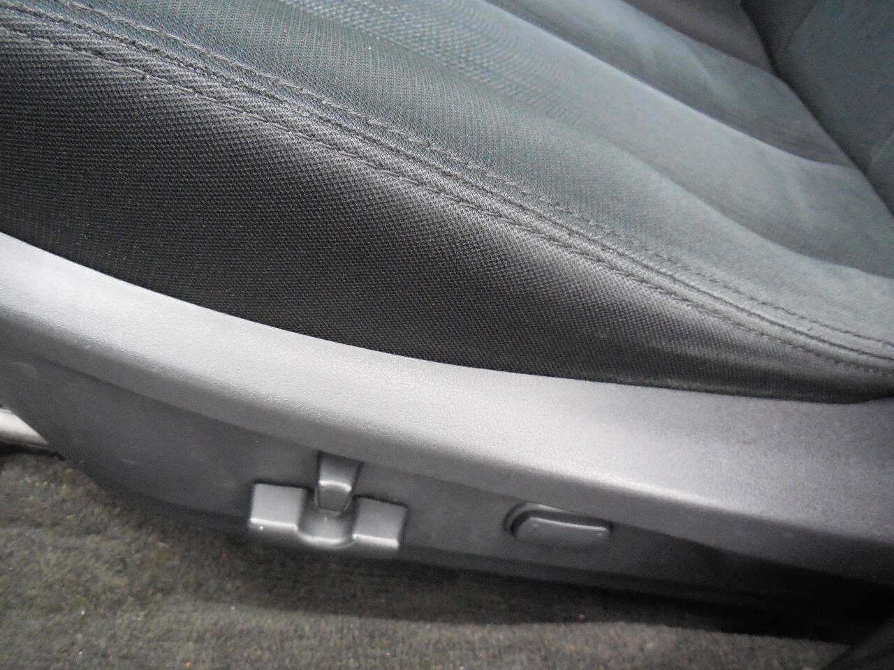 Used 2014 Subaru Outback 2.5i Premium image 13