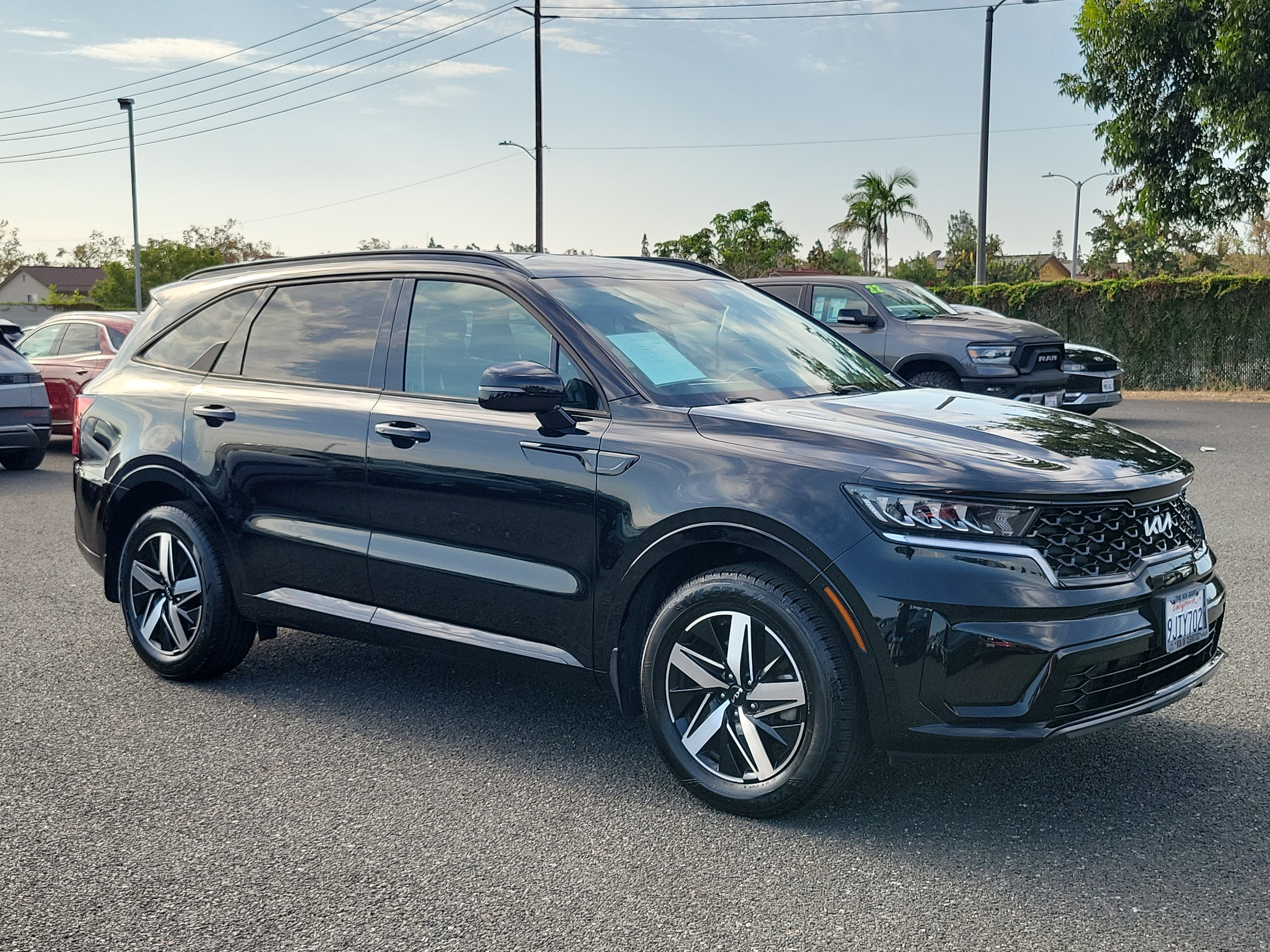 Used 2023 Kia Sorento S FWD image 27