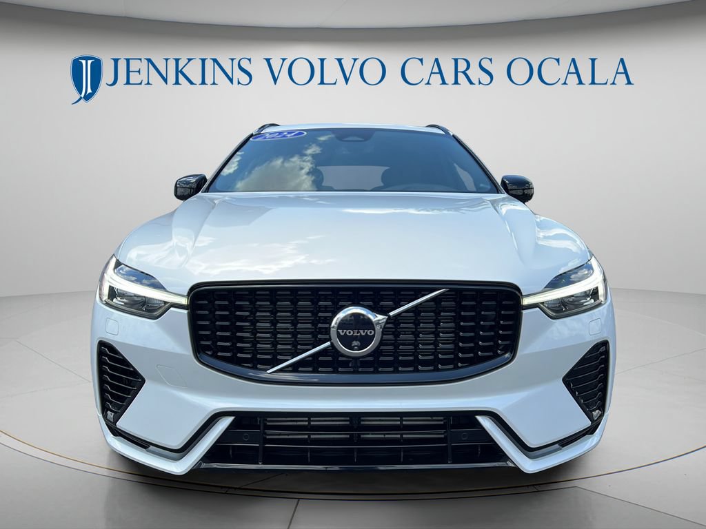 Certified 2024 Volvo XC60 T8 Plus w/ Climate Package AWD/4WD image 8