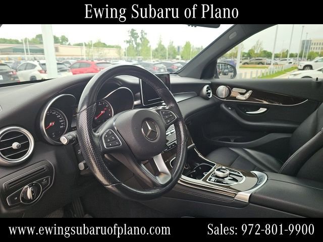 Used 2017 Mercedes-Benz GLC 300 4MATIC image 5