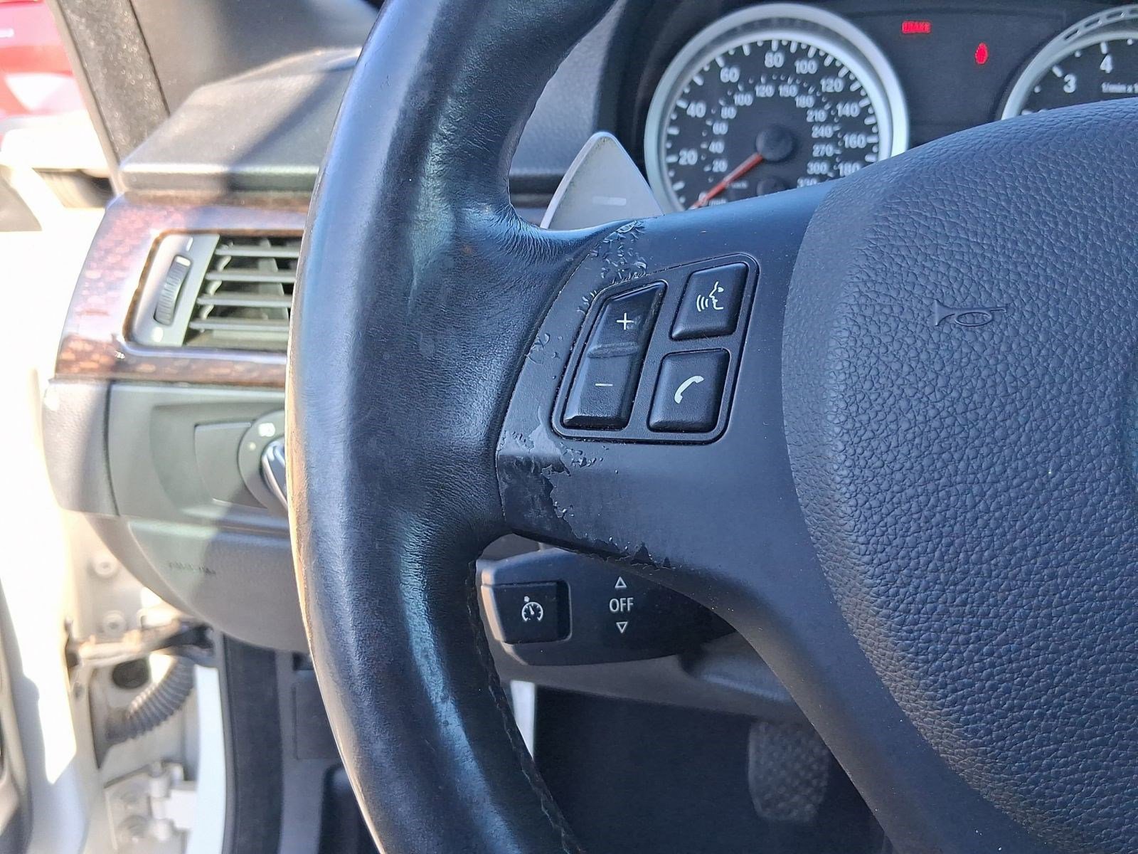 Used 2010 BMW M3 Convertible image 15