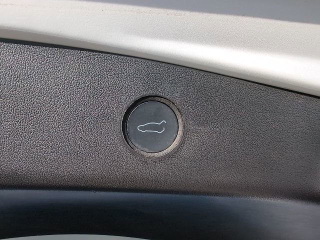 Used 2022 Tesla Model 3 Long Range image 23