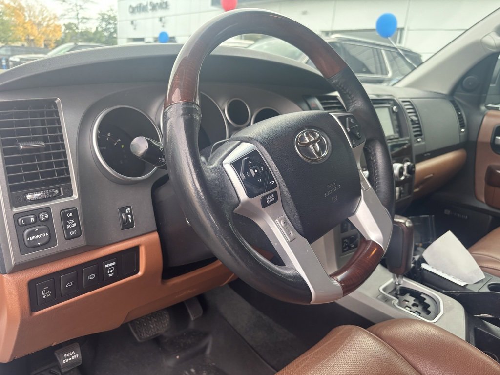 Used 2017 Toyota Sequoia Platinum image 16