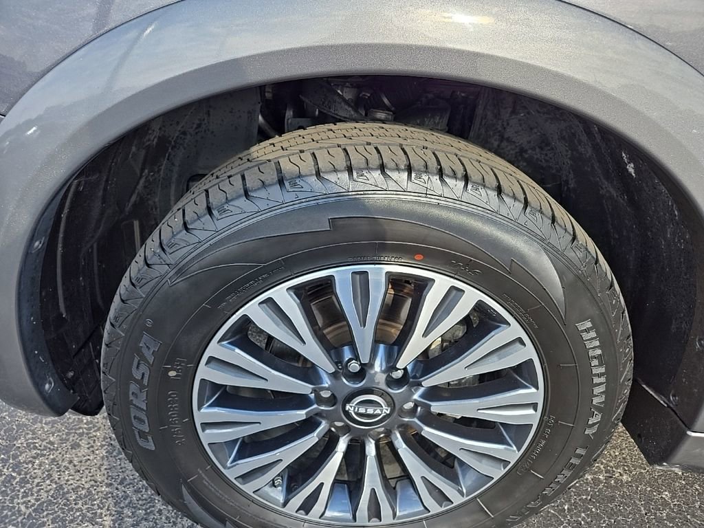 Used 2023 Nissan Armada SL w/ Midnight Edition Package image 9