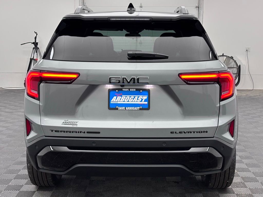 New 2026 GMC Terrain Elevation w/ Elevation Premium Package image 9