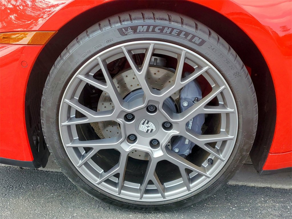 Used 2025 Porsche 911 Carrera image 21