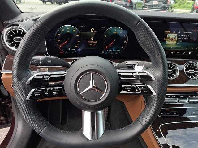 Used 2023 Mercedes-Benz E 450 4MATIC Cabriolet image 18